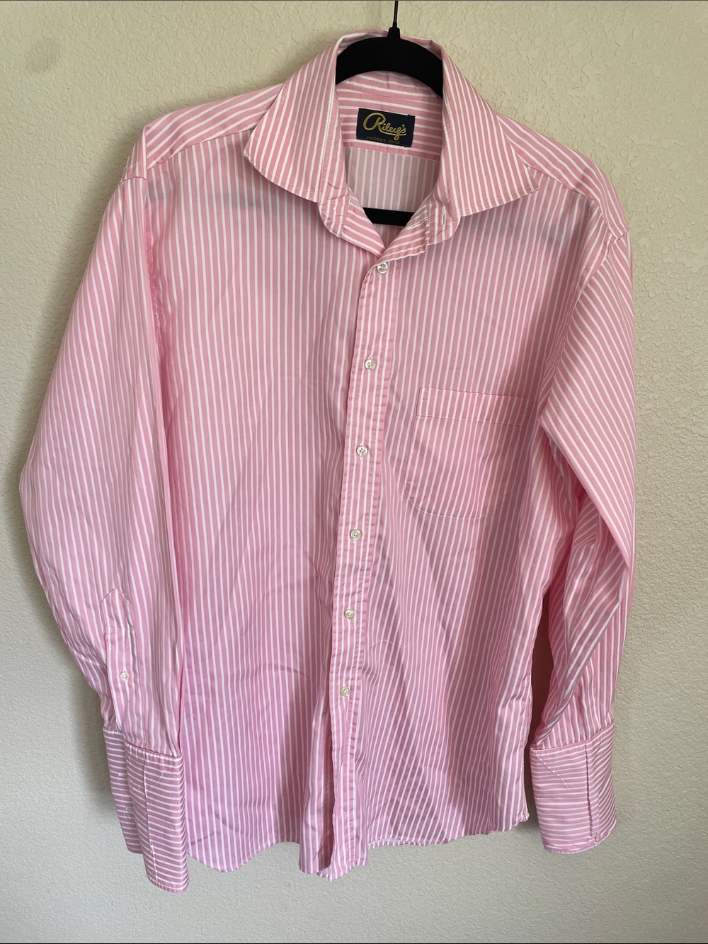 Riley’s Custom Made Men’s XL Pink & White Striped Dress Shirt Button Down Preppy